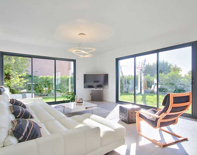 Entrée de l'agence IMMUBLIERE à Casablanca